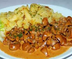 Почки с картофелем